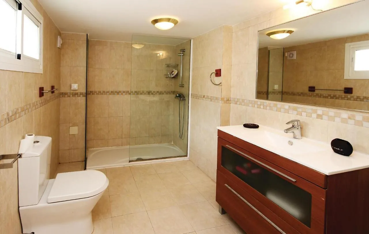 Nice Home In Las Farolas With Kitchen El Faro Holiday home