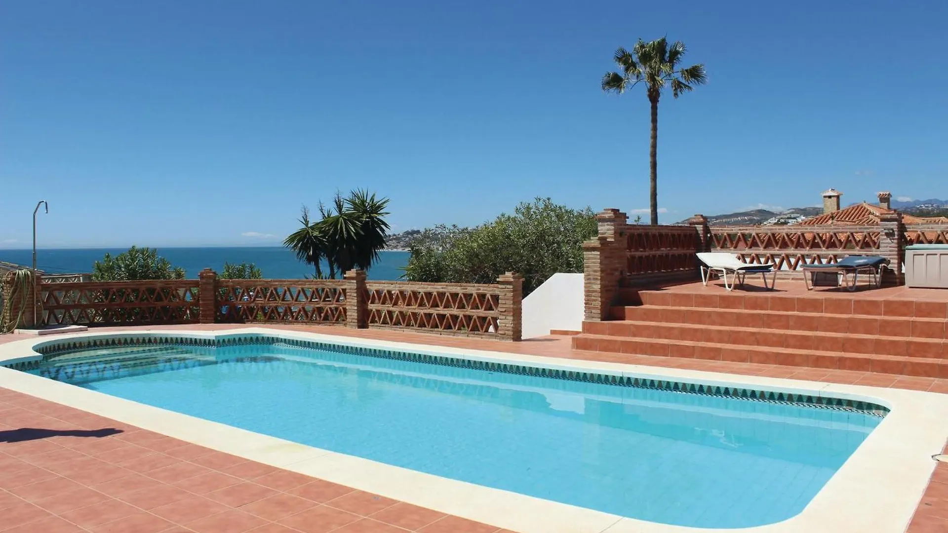Nice Home In Las Farolas With Kitchen El Faro Holiday home