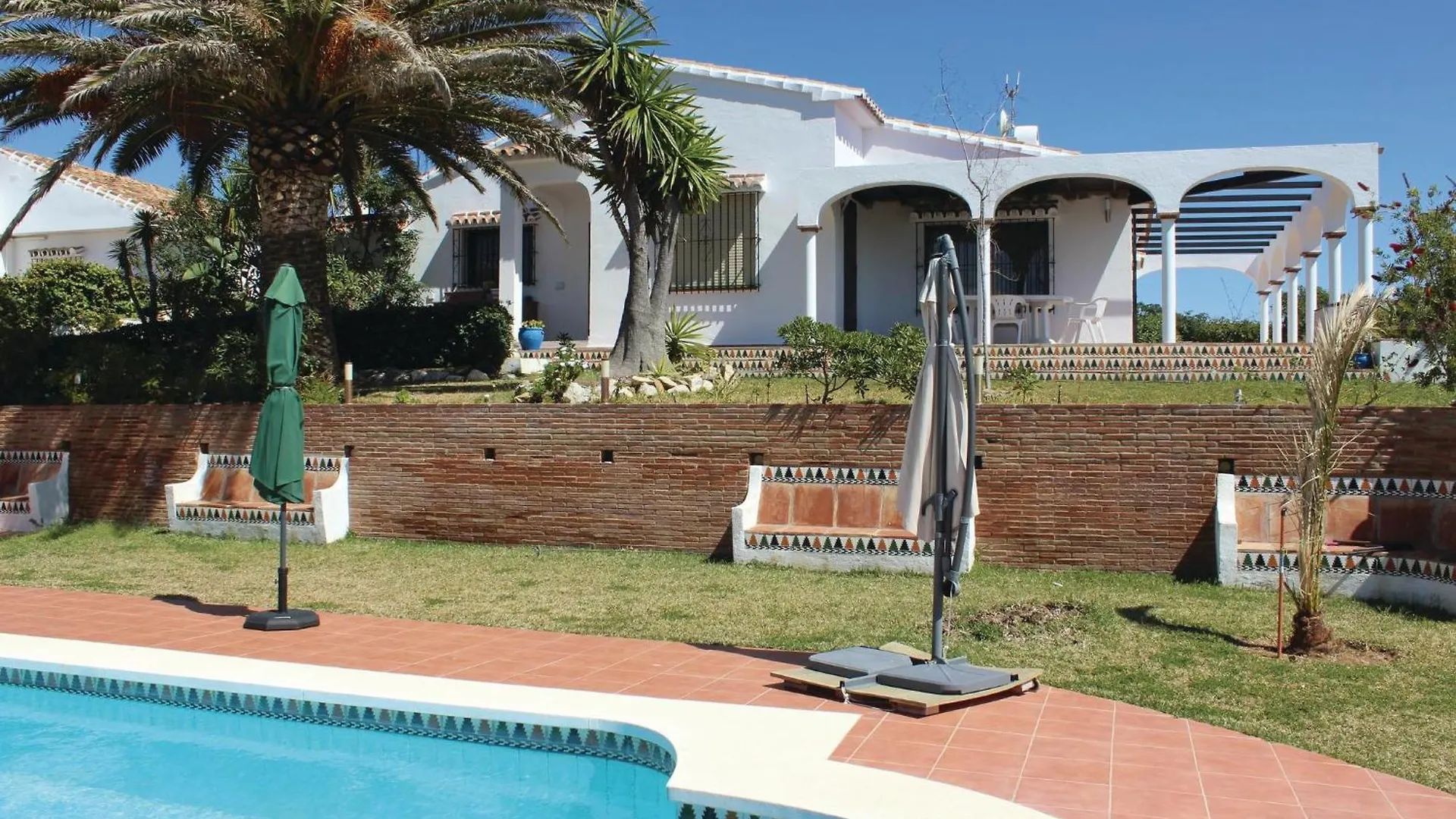 Nice Home In Las Farolas With Kitchen El Faro
