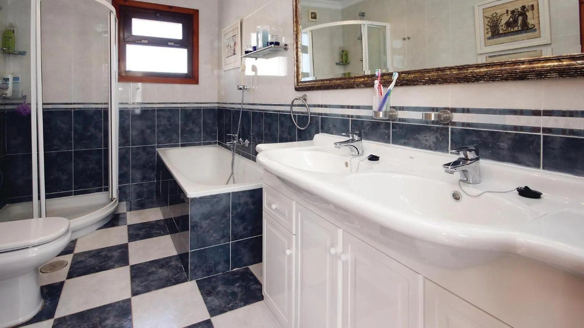 Nice Home In Las Farolas With Kitchen El Faro