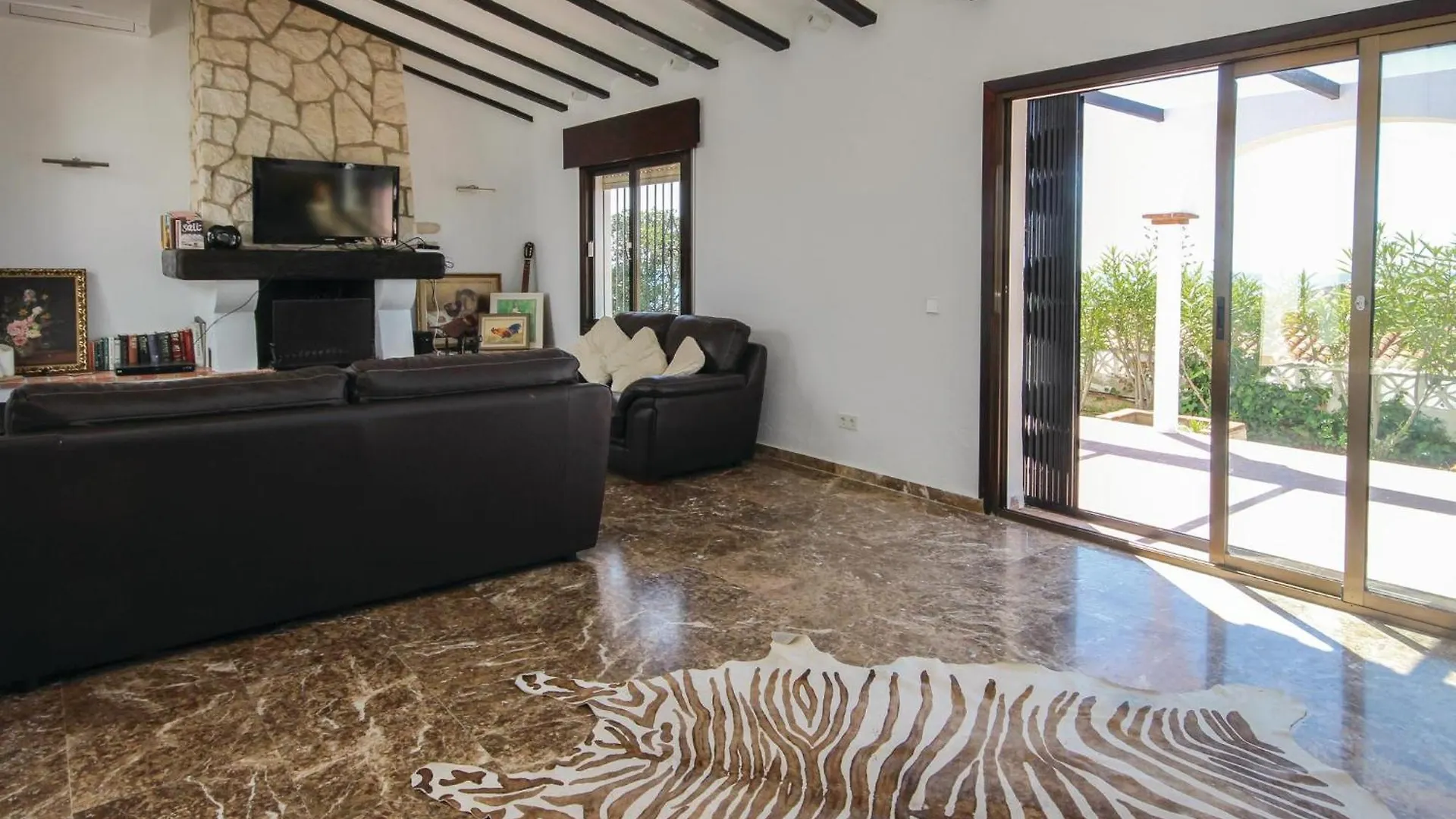 Nice Home In Las Farolas With Kitchen El Faro Spanien